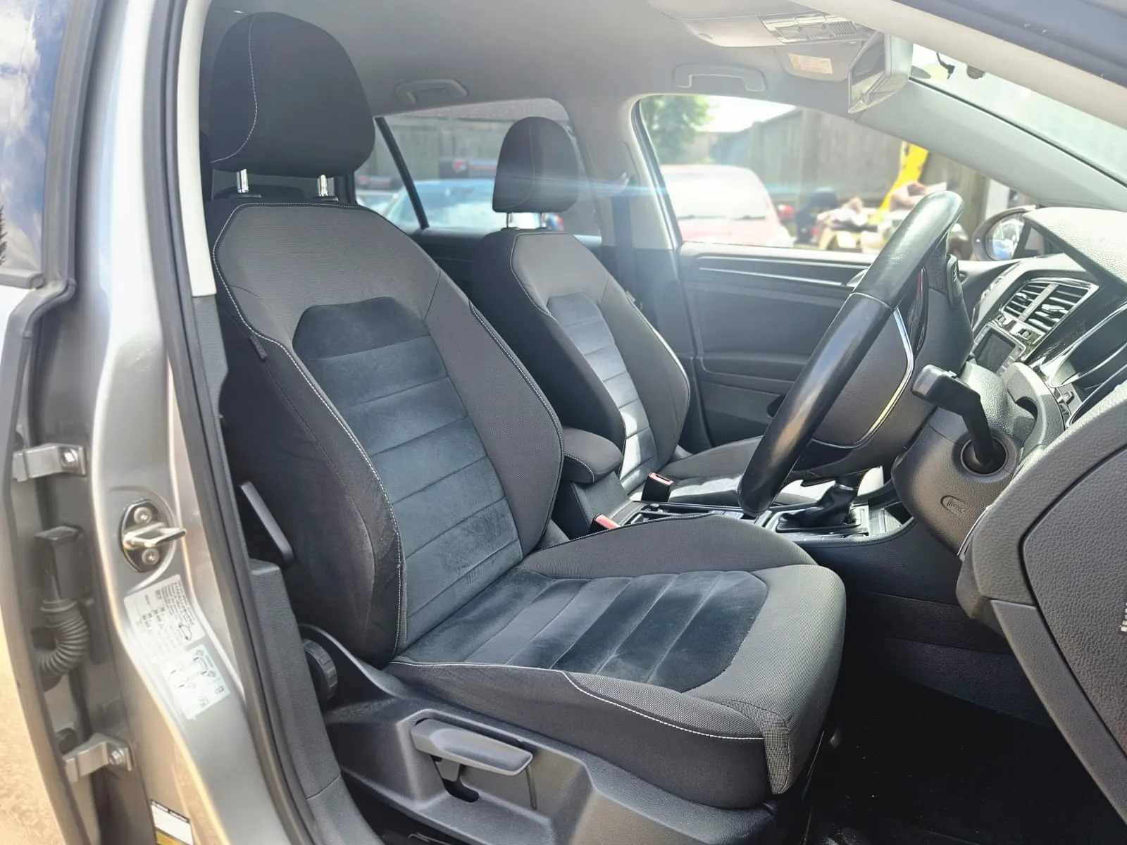 vehicle-media-20