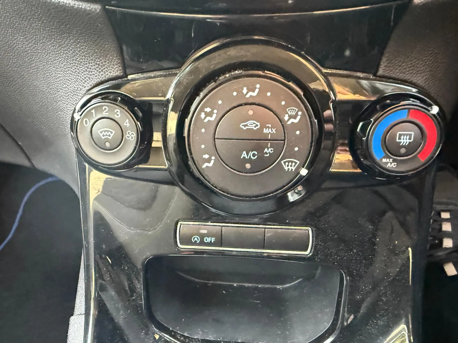 vehicle-media-40