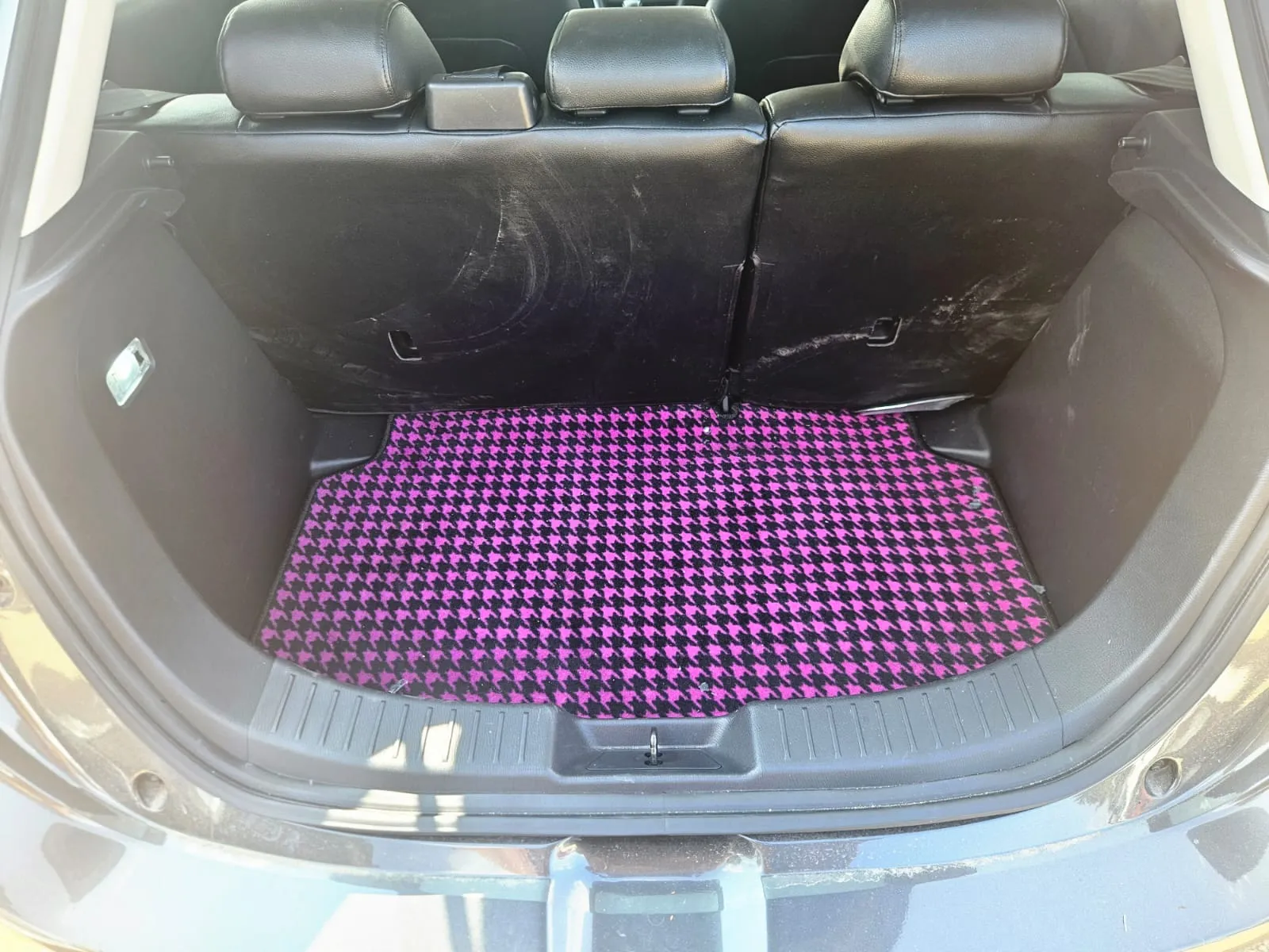 vehicle-media-17