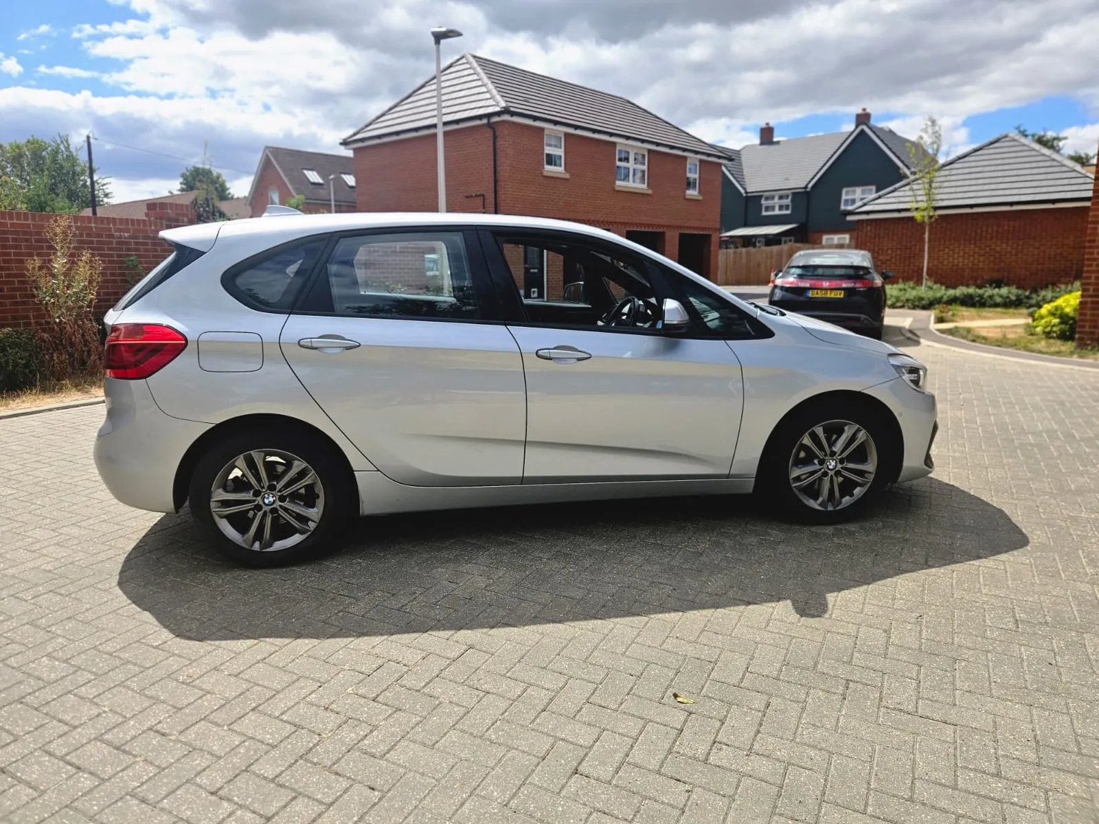 vehicle-media-9