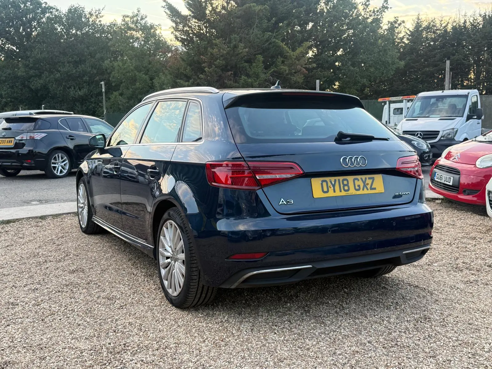 vehicle-media-11