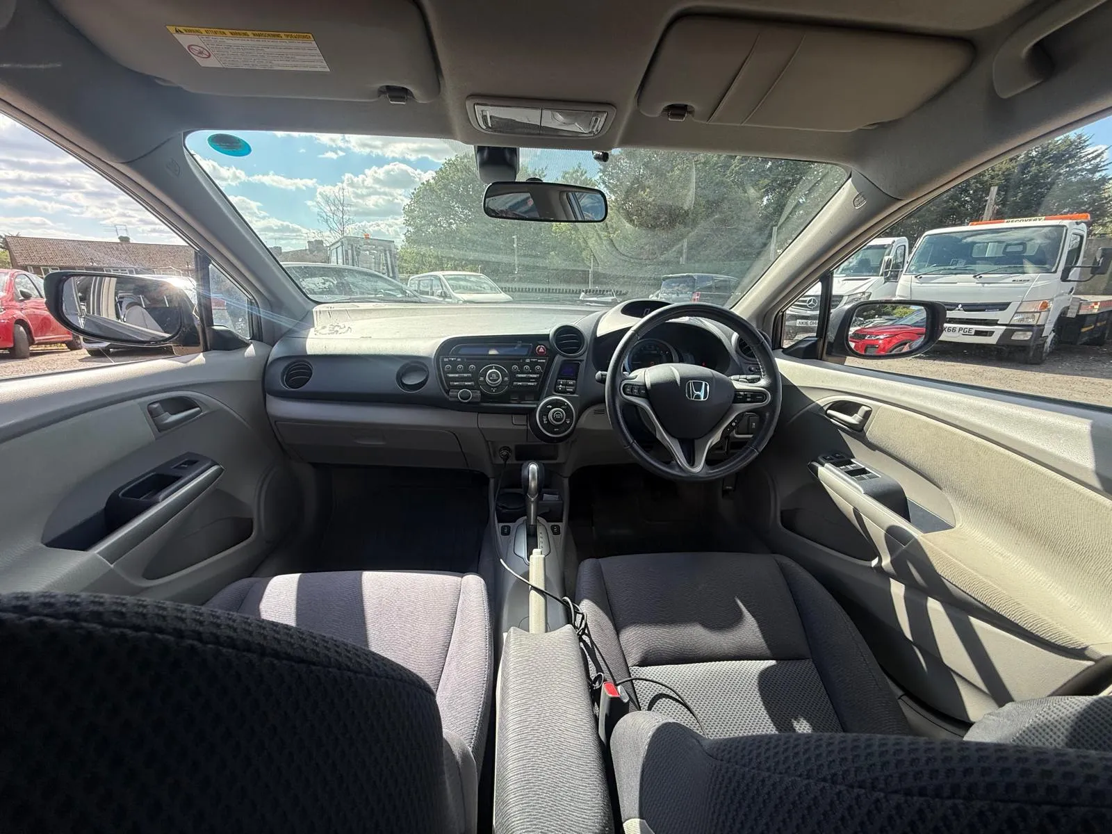 vehicle-media-28