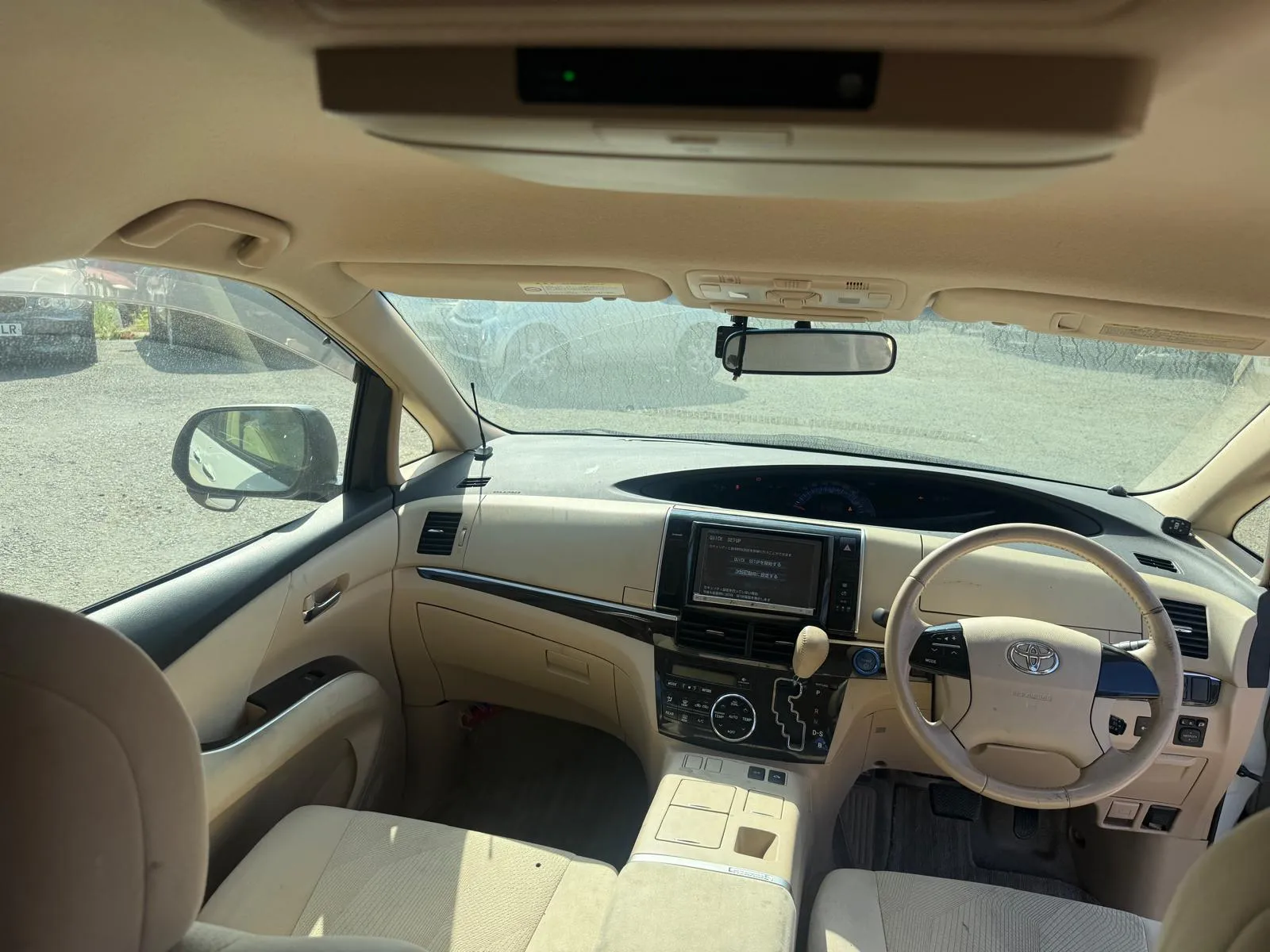 vehicle-media-16