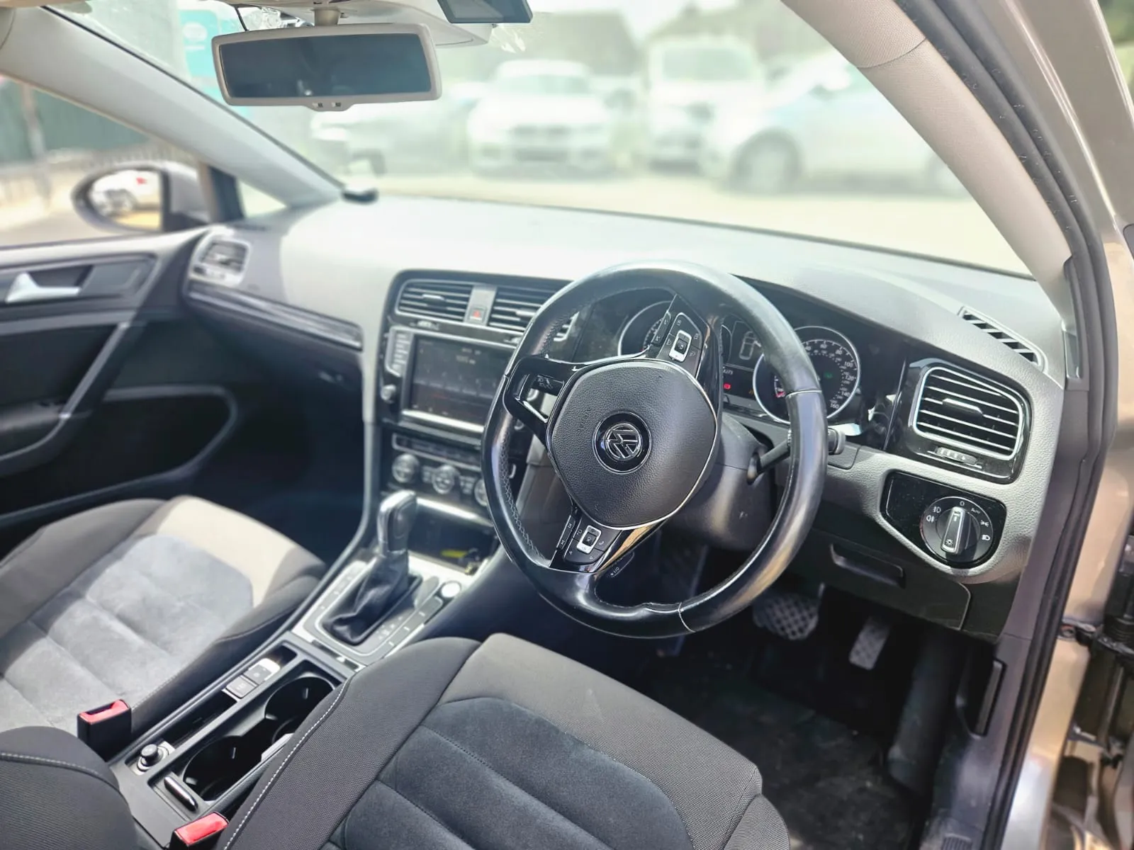 vehicle-media-21
