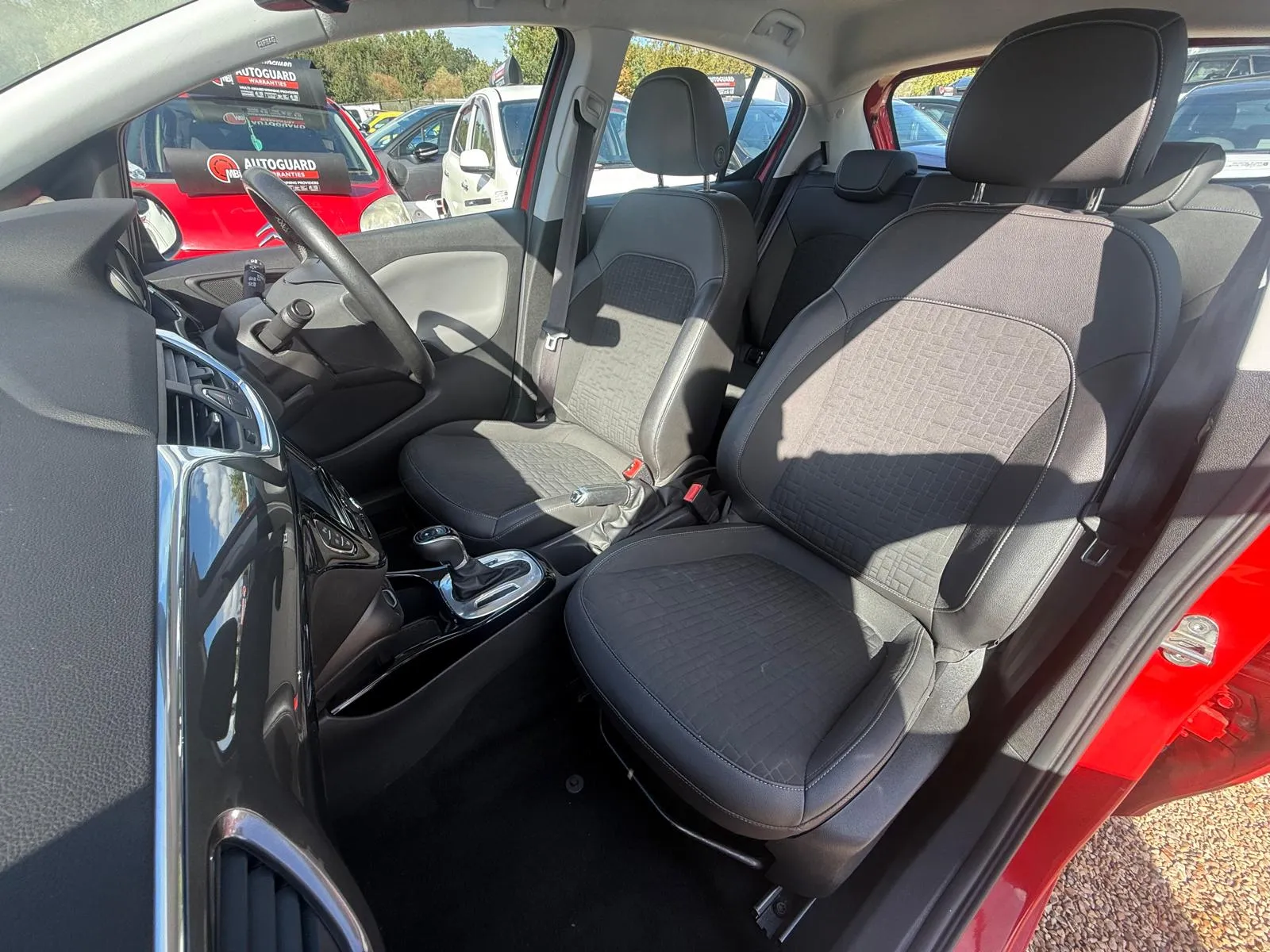 vehicle-media-17