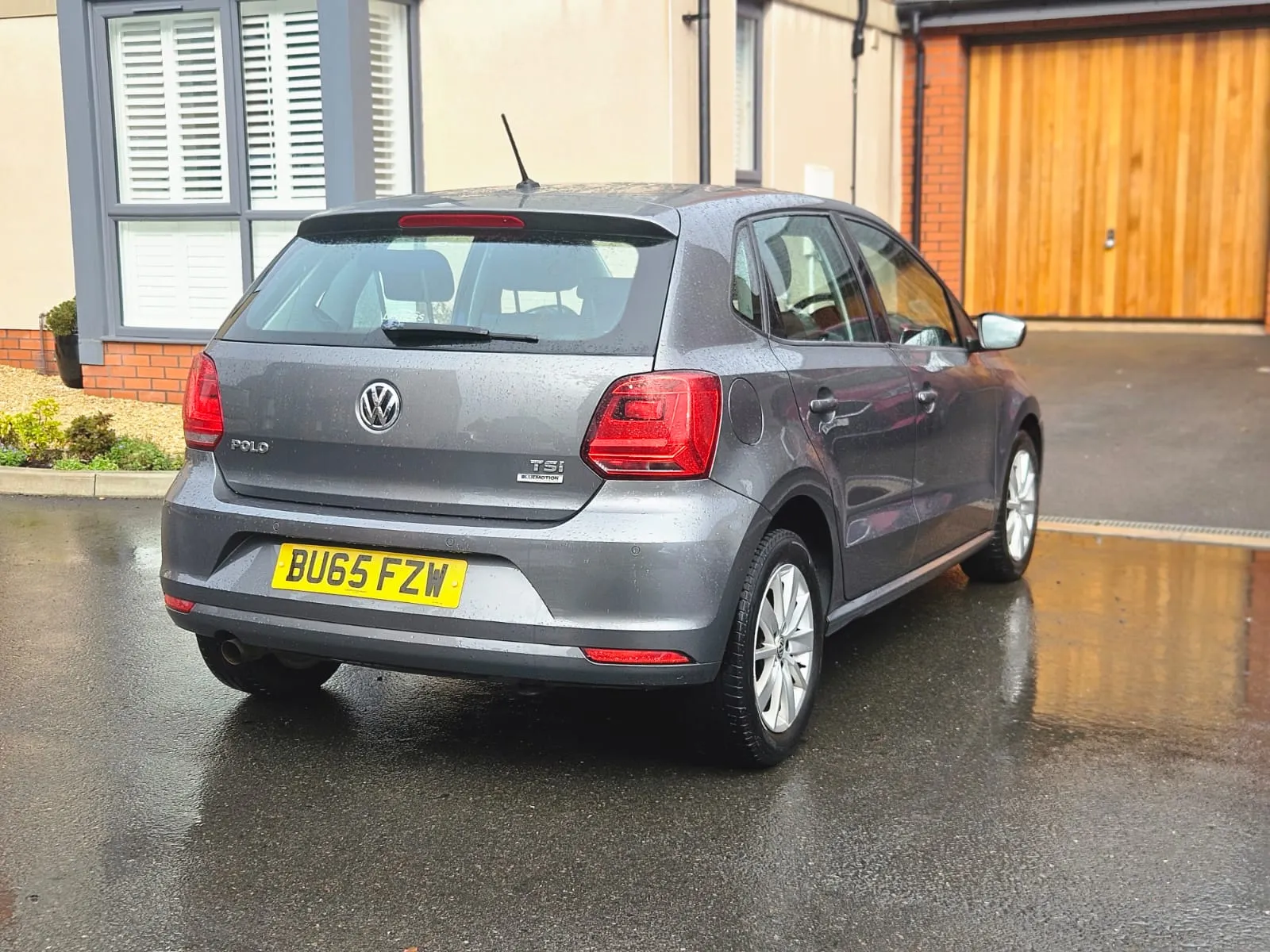 vehicle-media-5