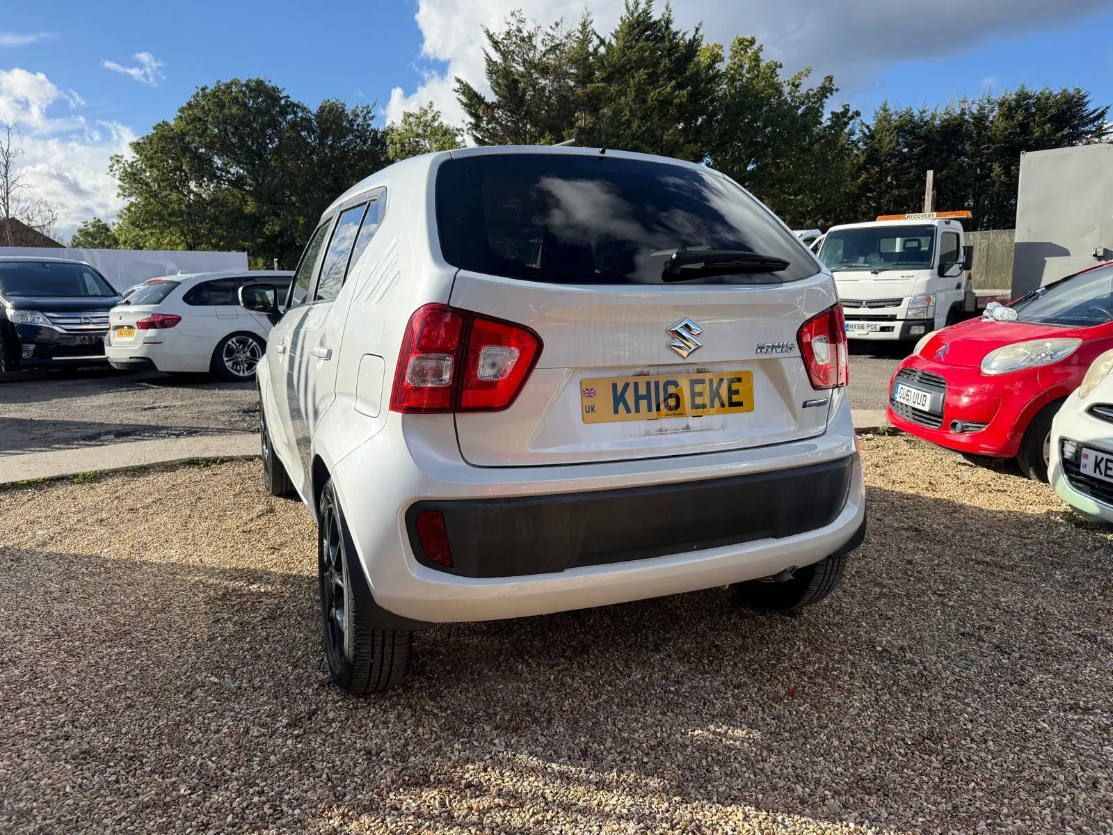 vehicle-media-11