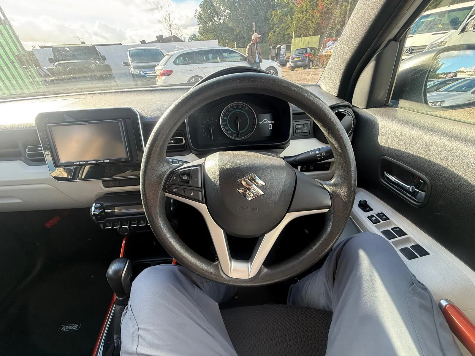 vehicle-media-37