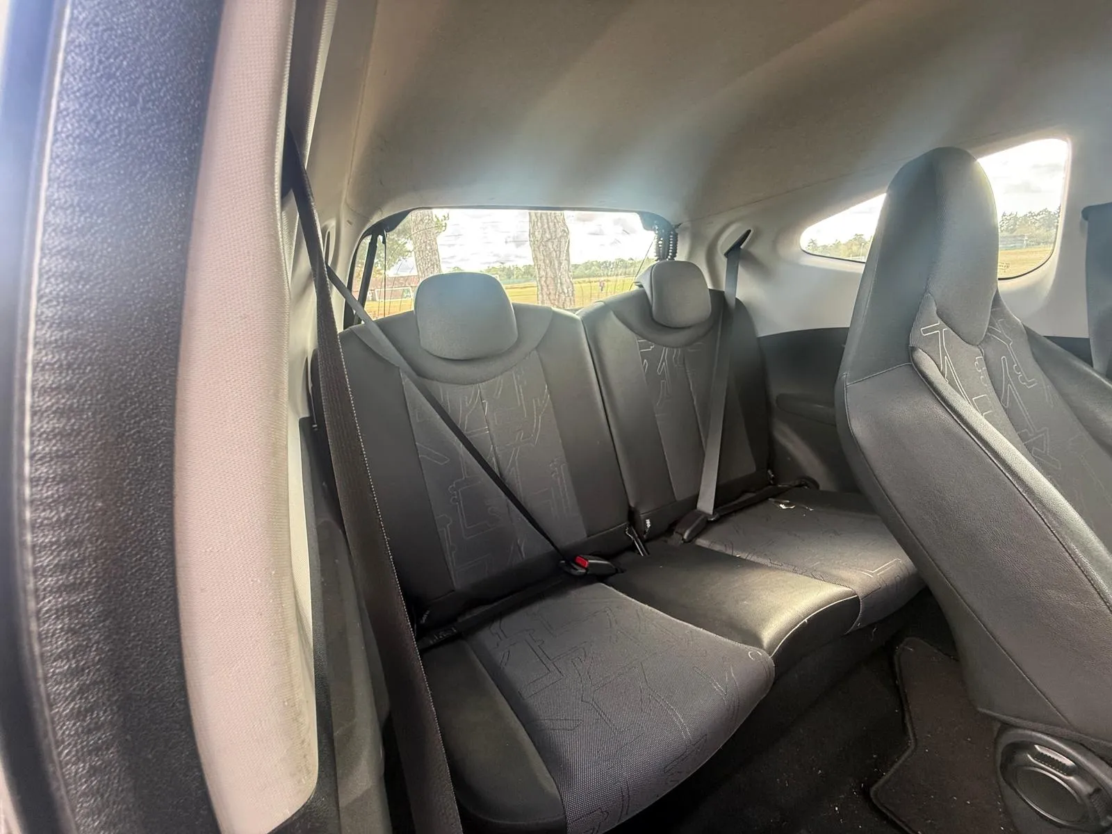 vehicle-media-19