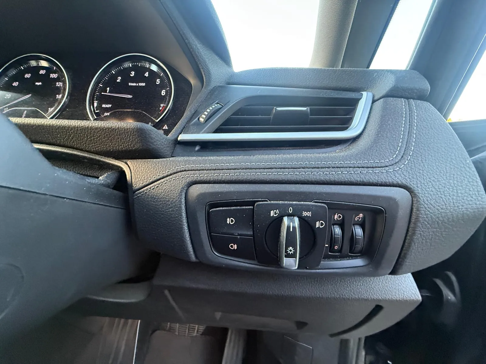 vehicle-media-35