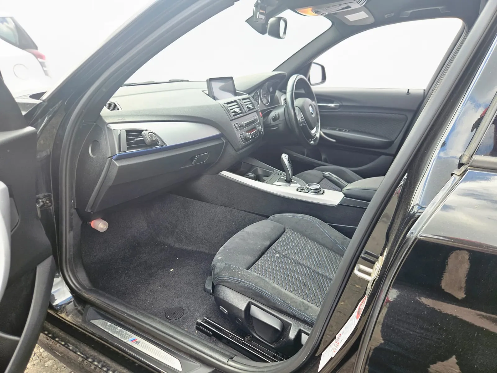 vehicle-media-24
