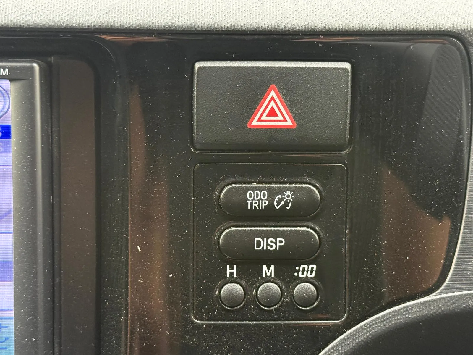 vehicle-media-23