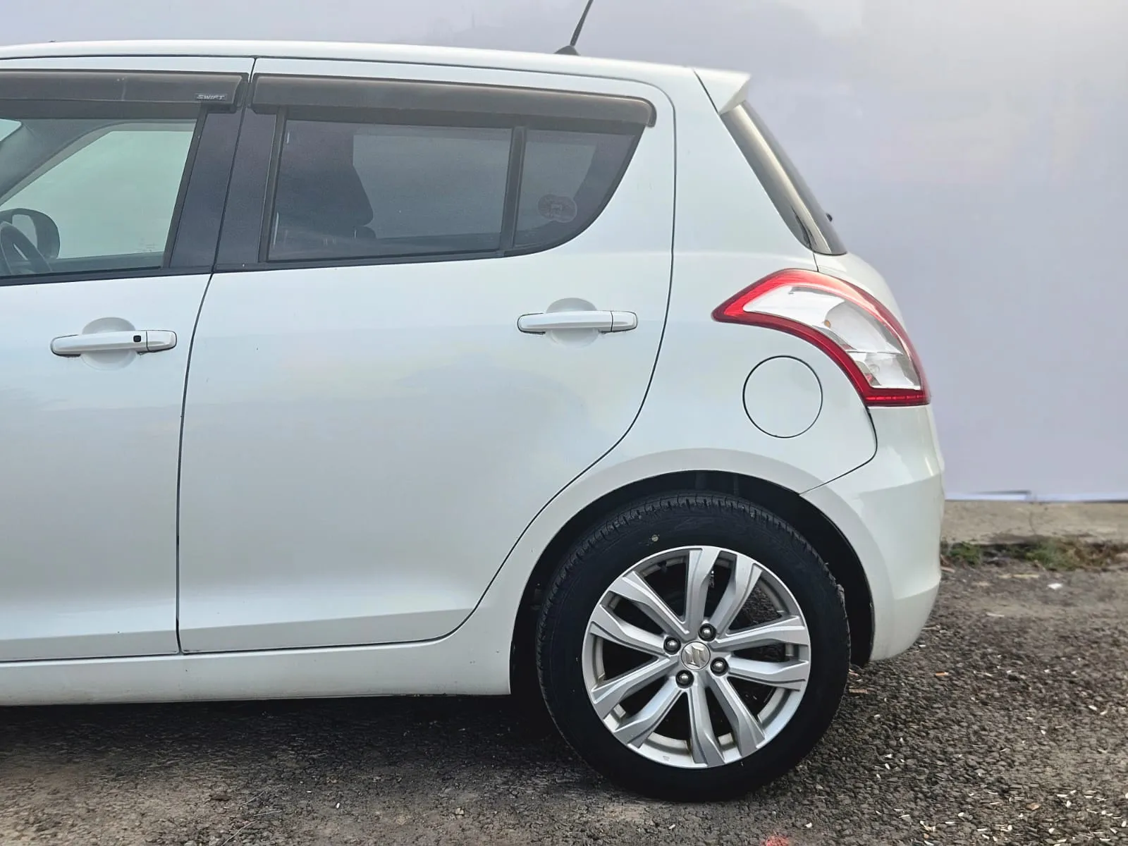 vehicle-media-10