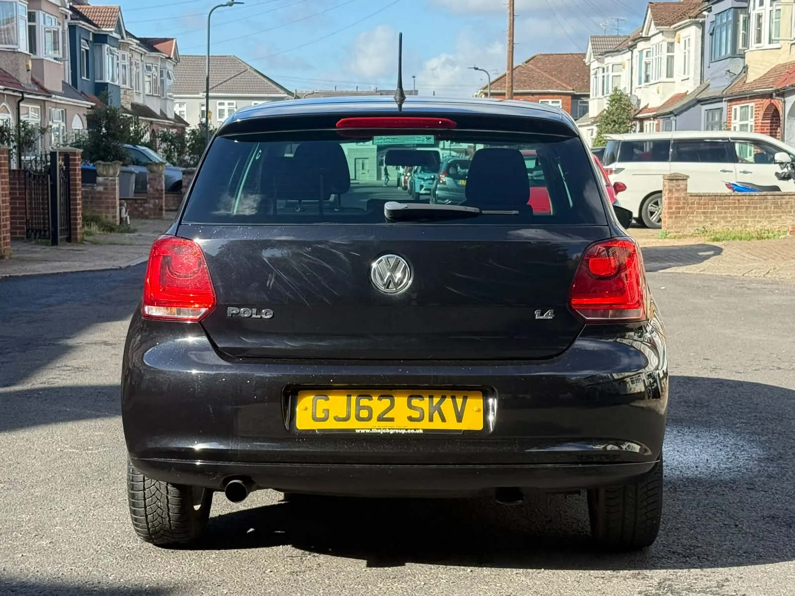 vehicle-media-11