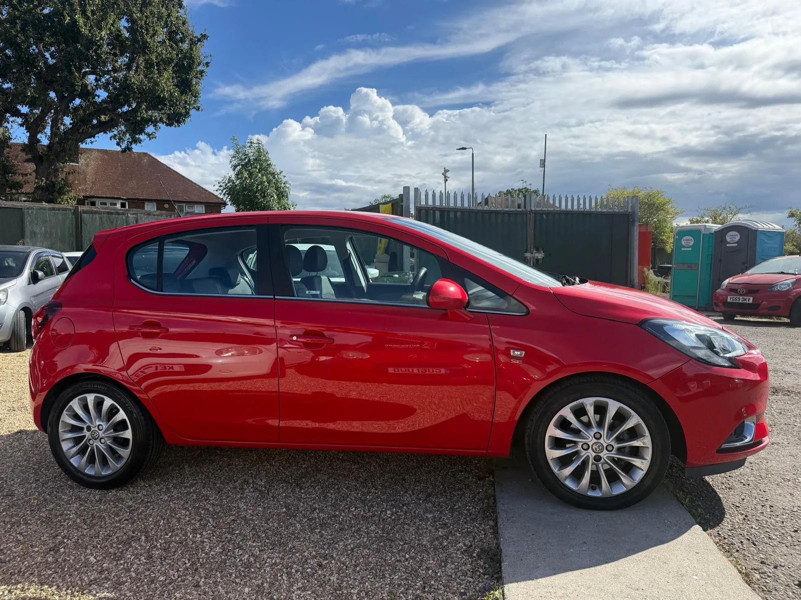 vehicle-media-4