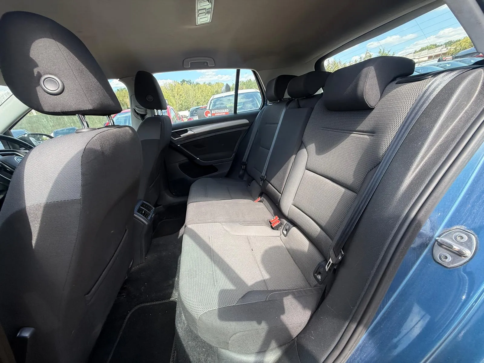 vehicle-media-25