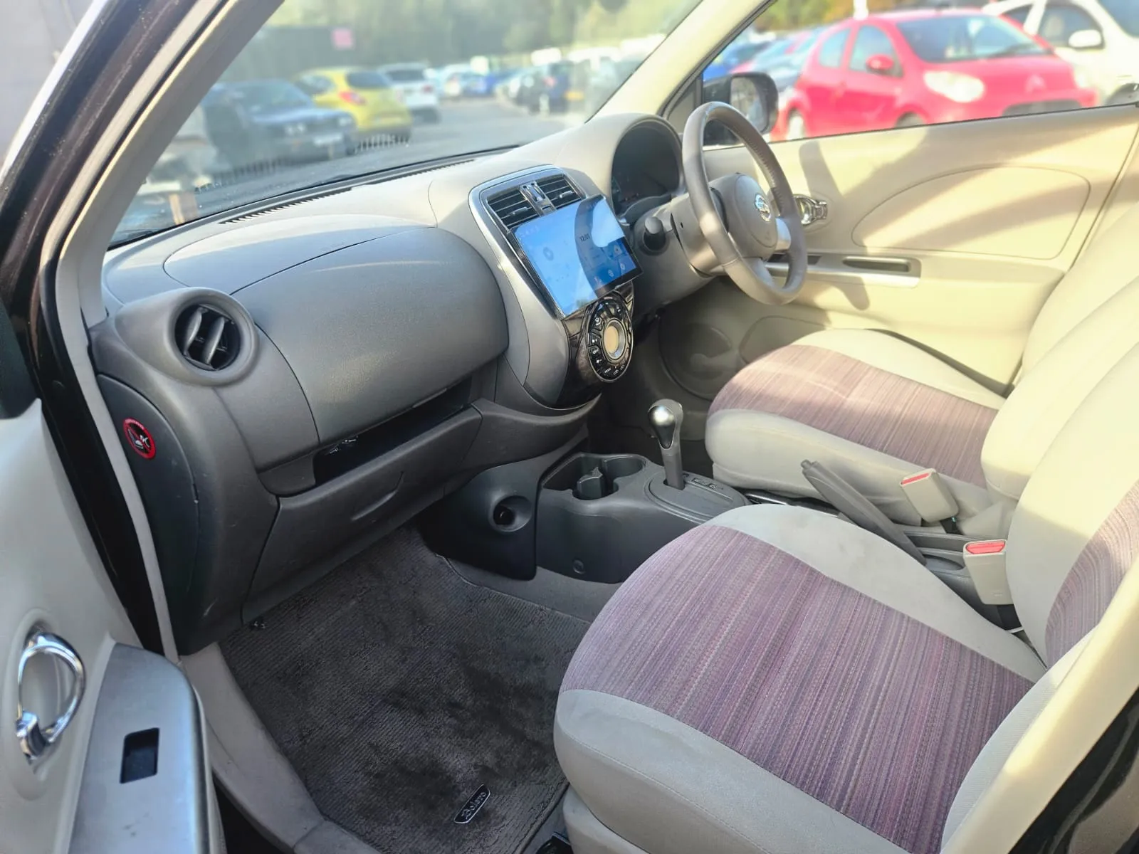 vehicle-media-14