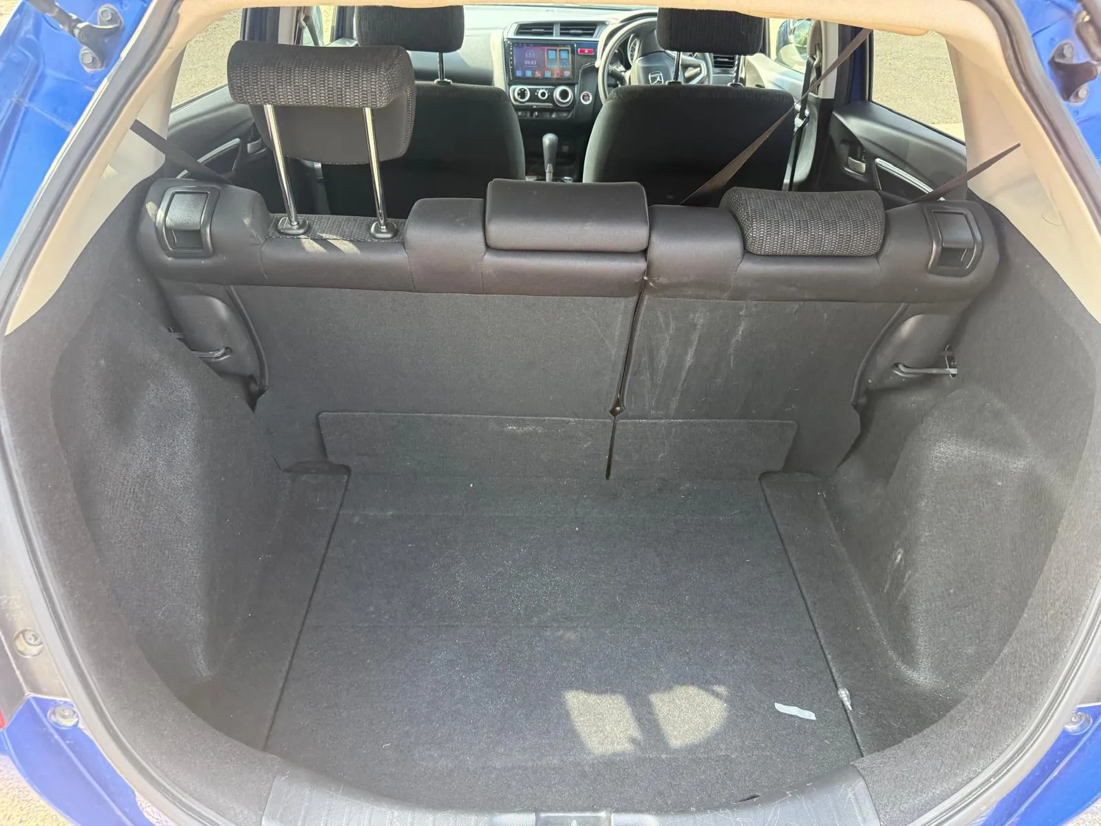 vehicle-media-8