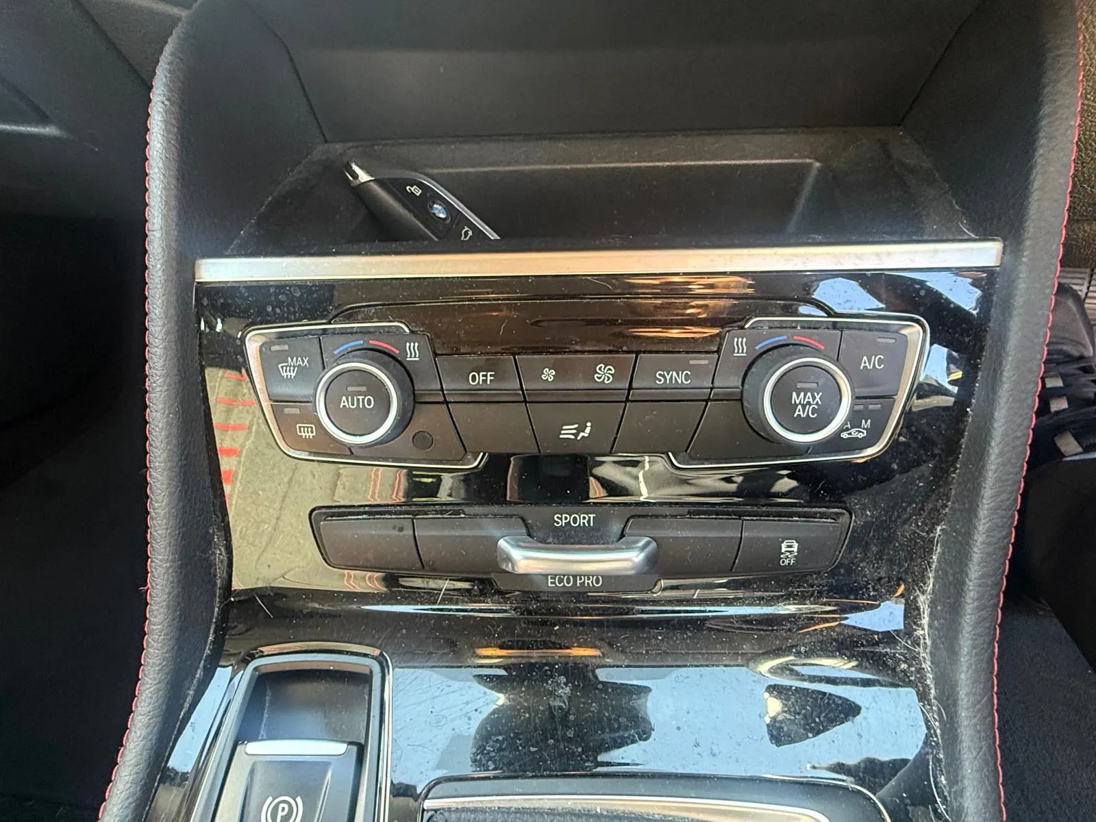 vehicle-media-33