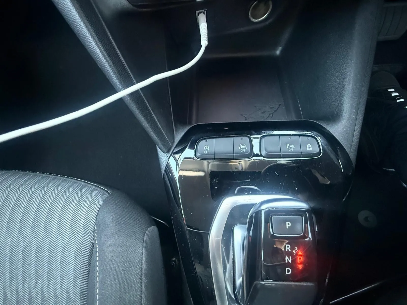 vehicle-media-25