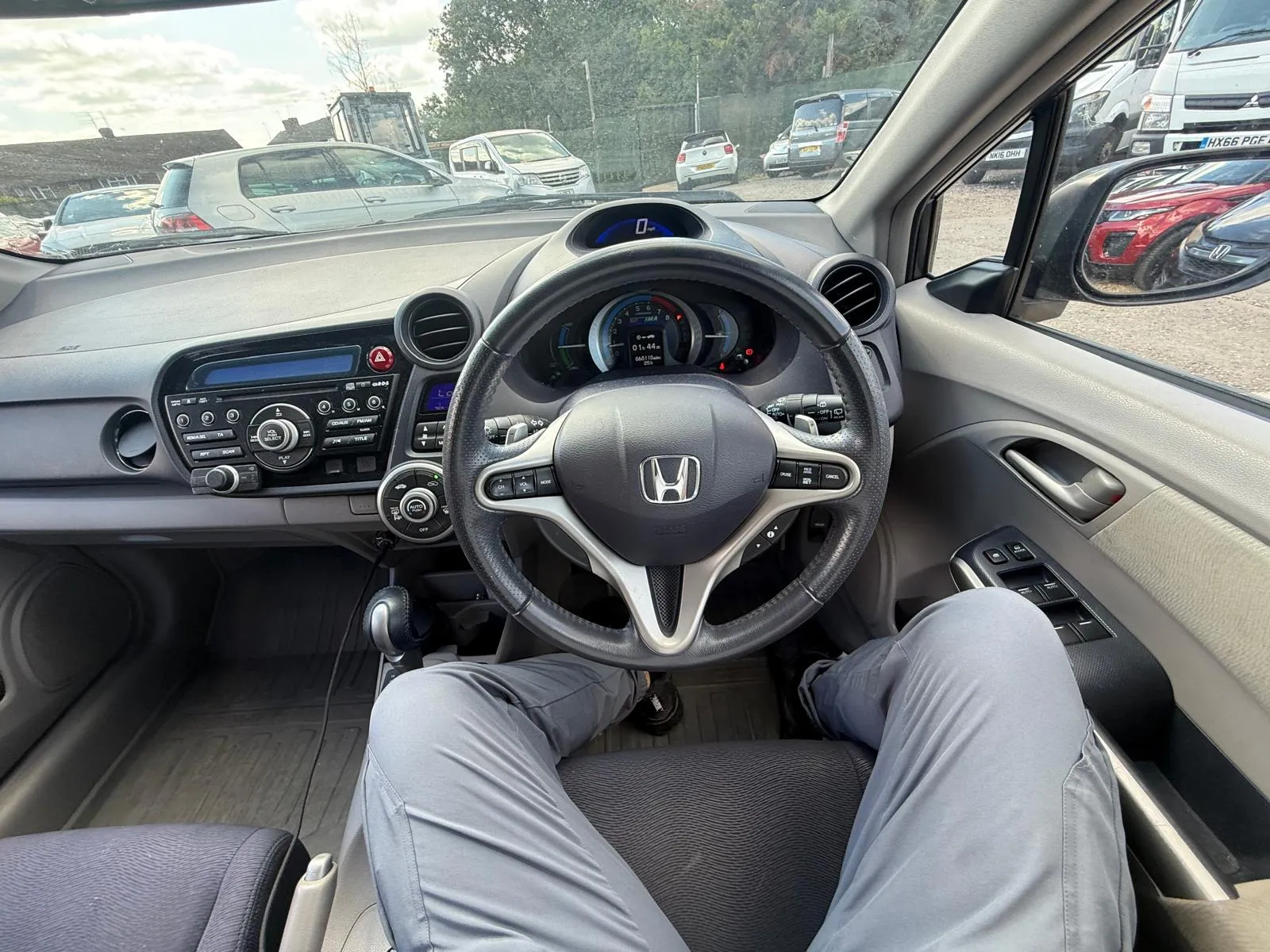 vehicle-media-38
