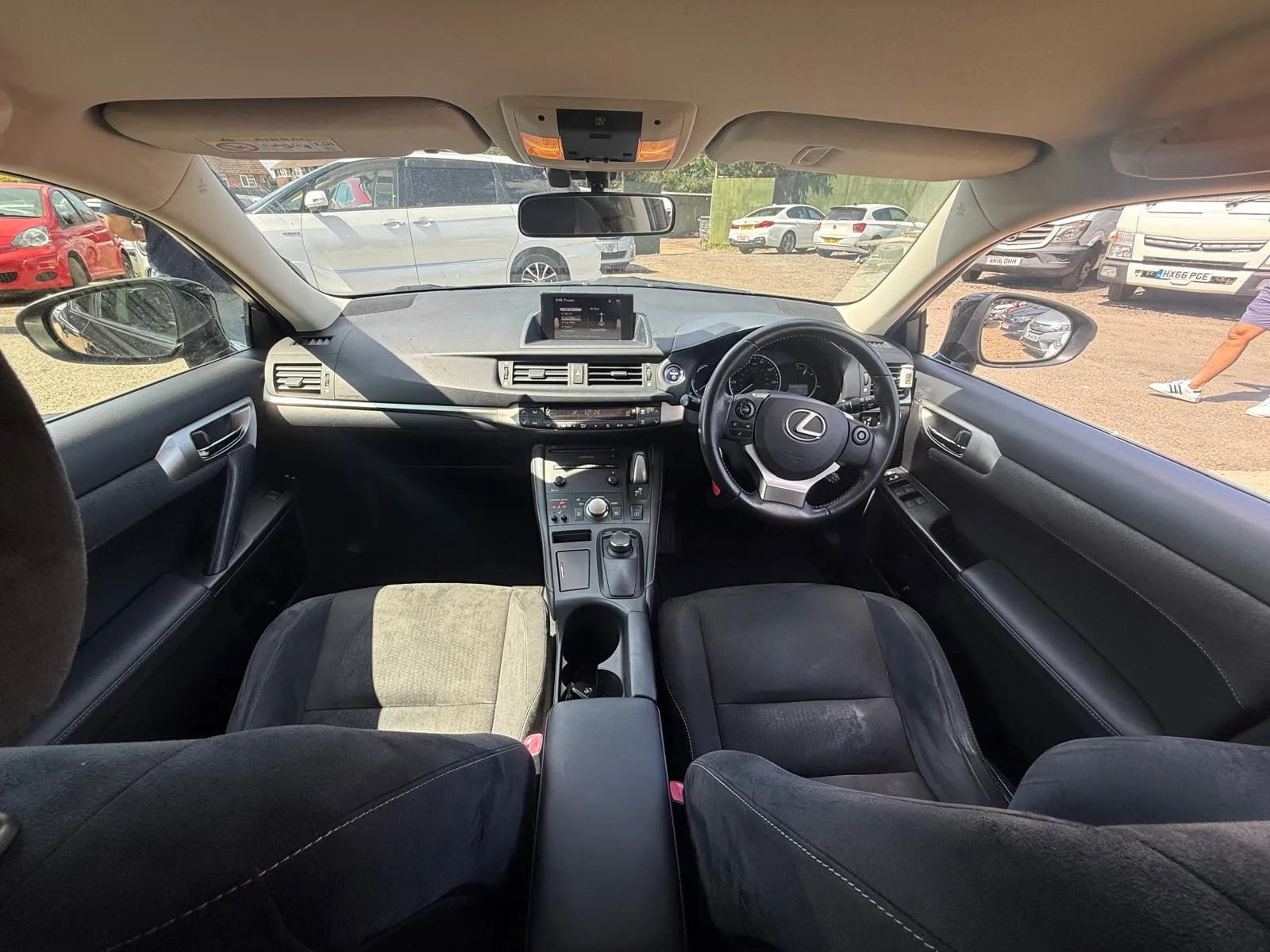 vehicle-media-24
