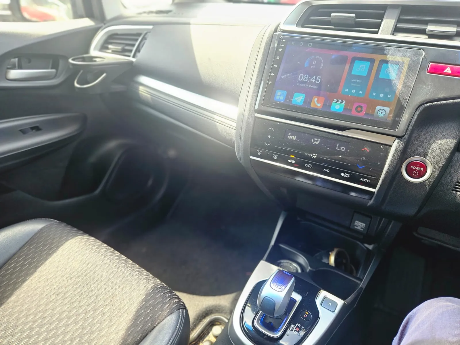 vehicle-media-26