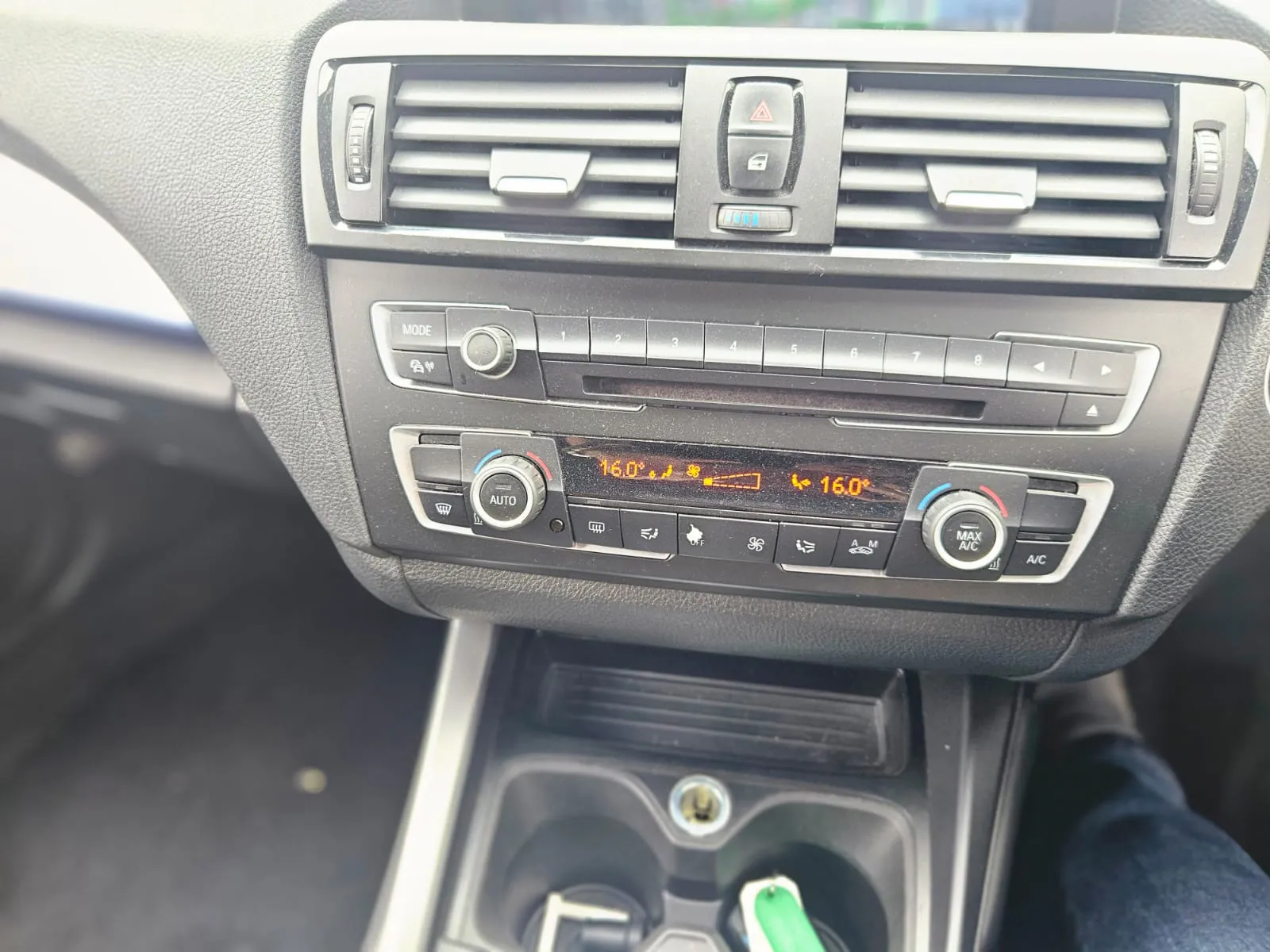 vehicle-media-27