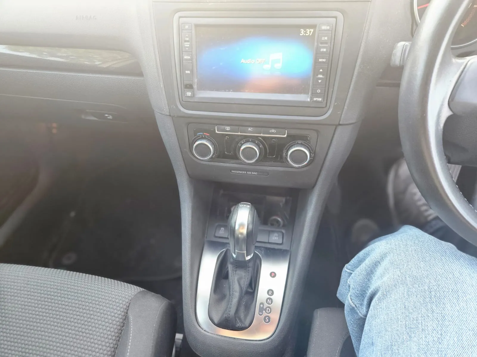 vehicle-media-18