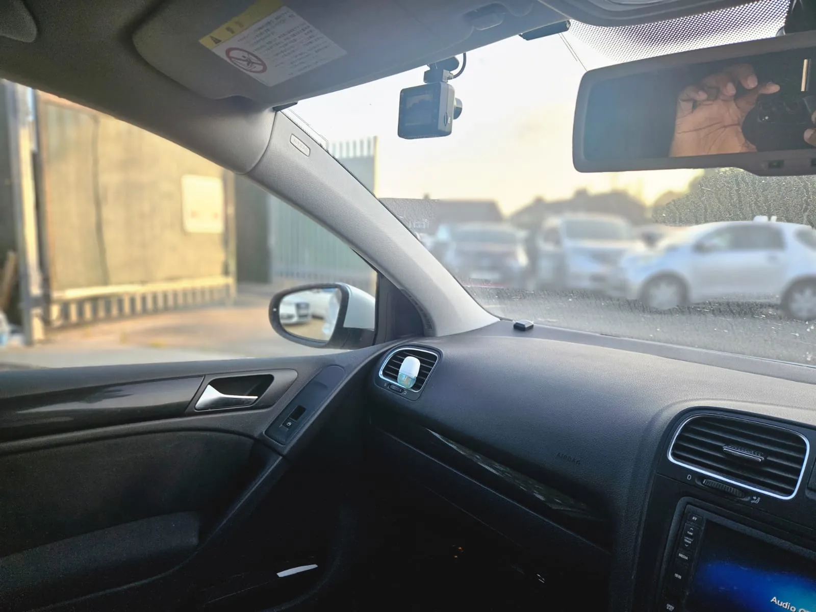 vehicle-media-17
