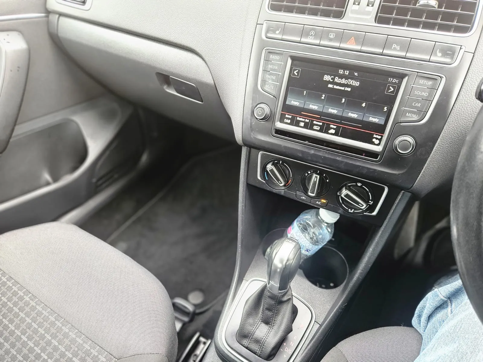 vehicle-media-19