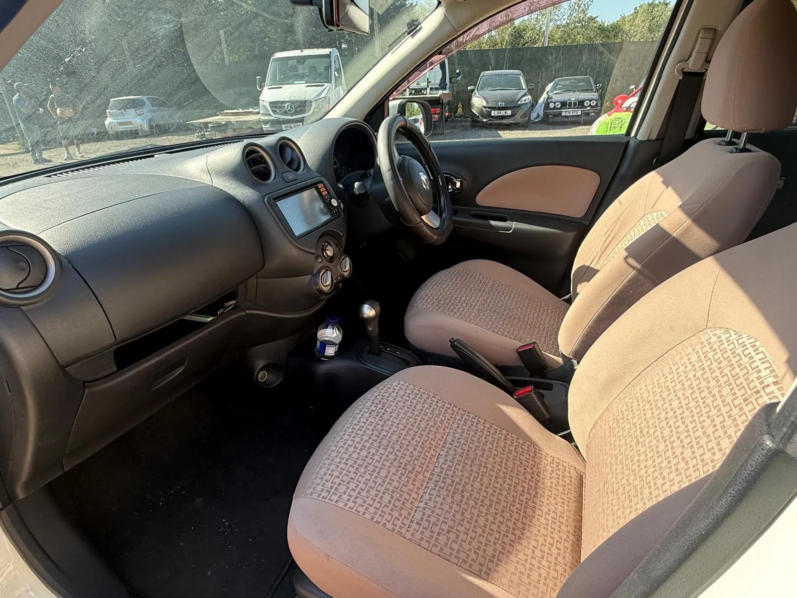 vehicle-media-20