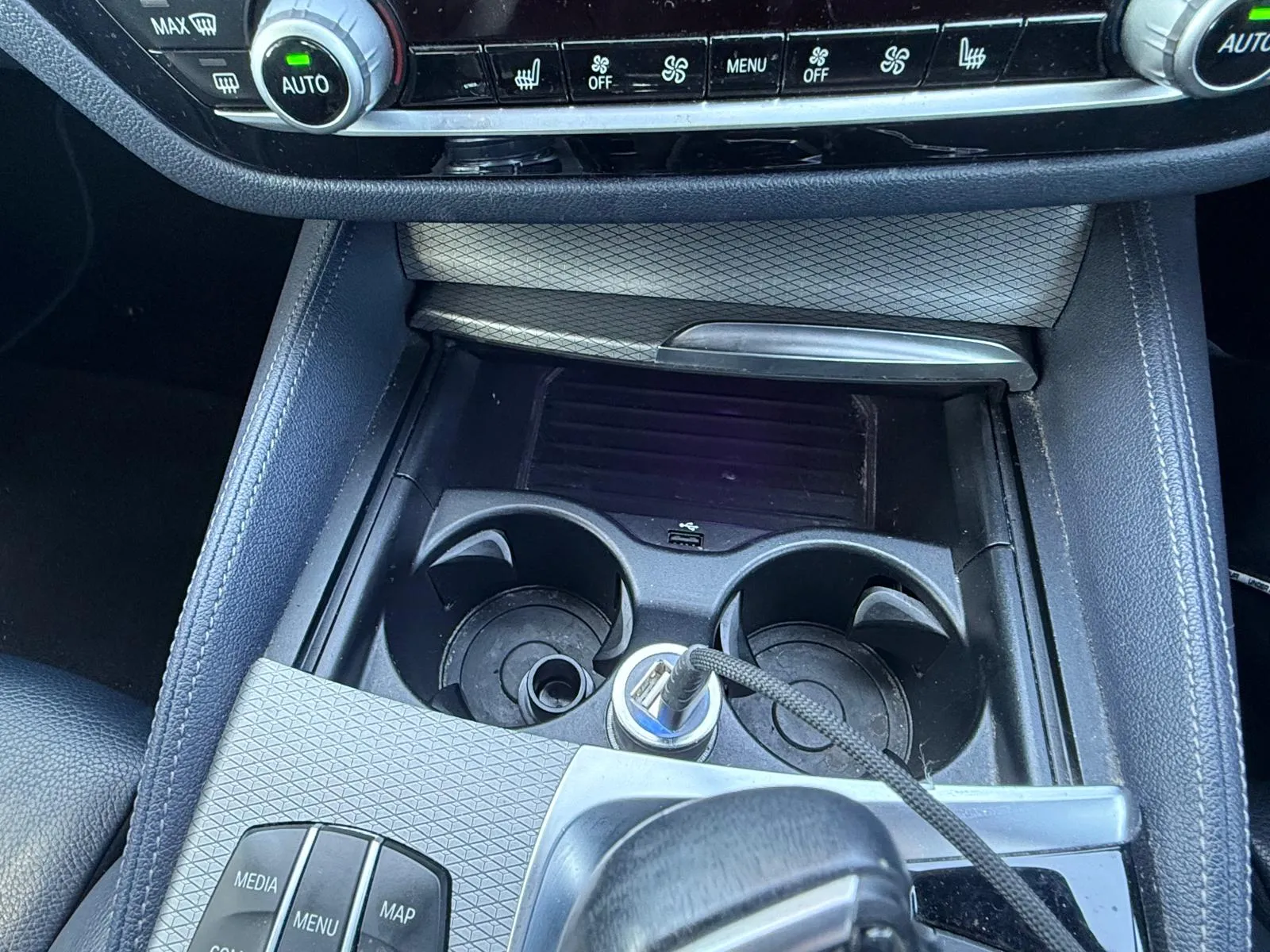 vehicle-media-45
