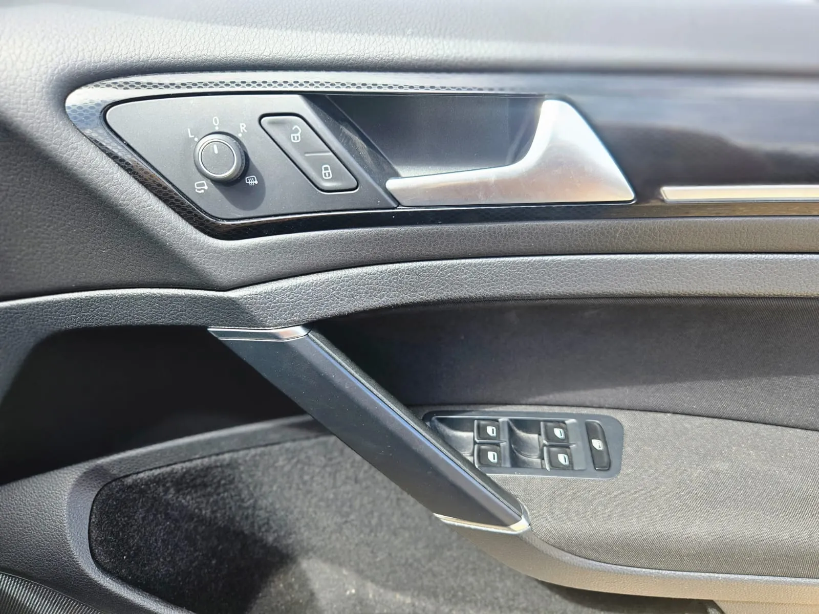 vehicle-media-15