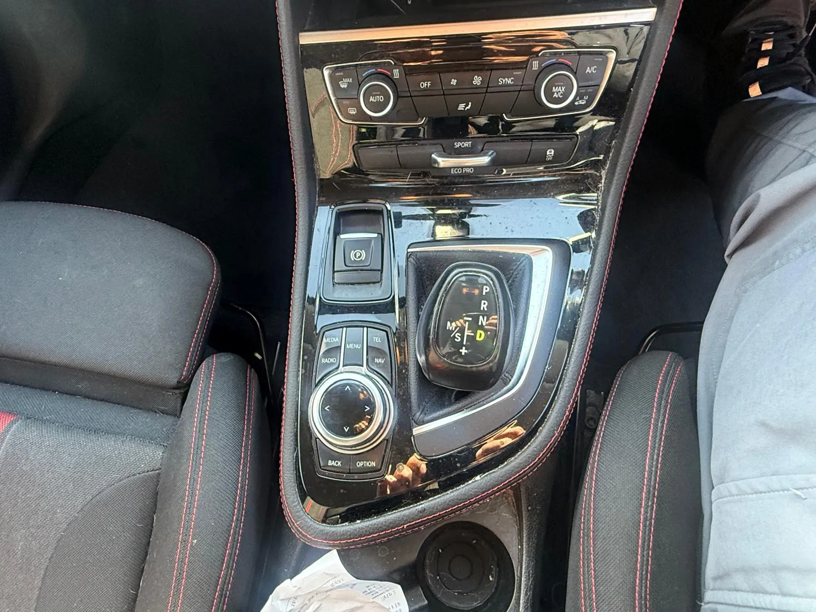 vehicle-media-35