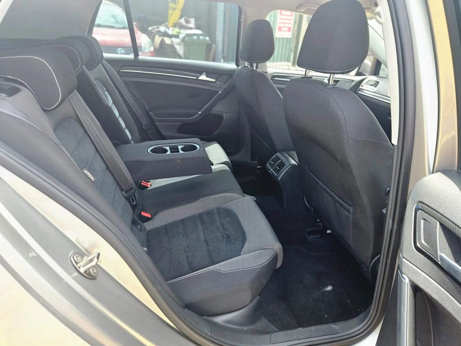 vehicle-media-18