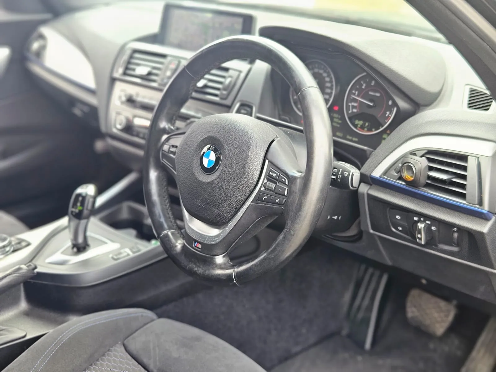 vehicle-media-19