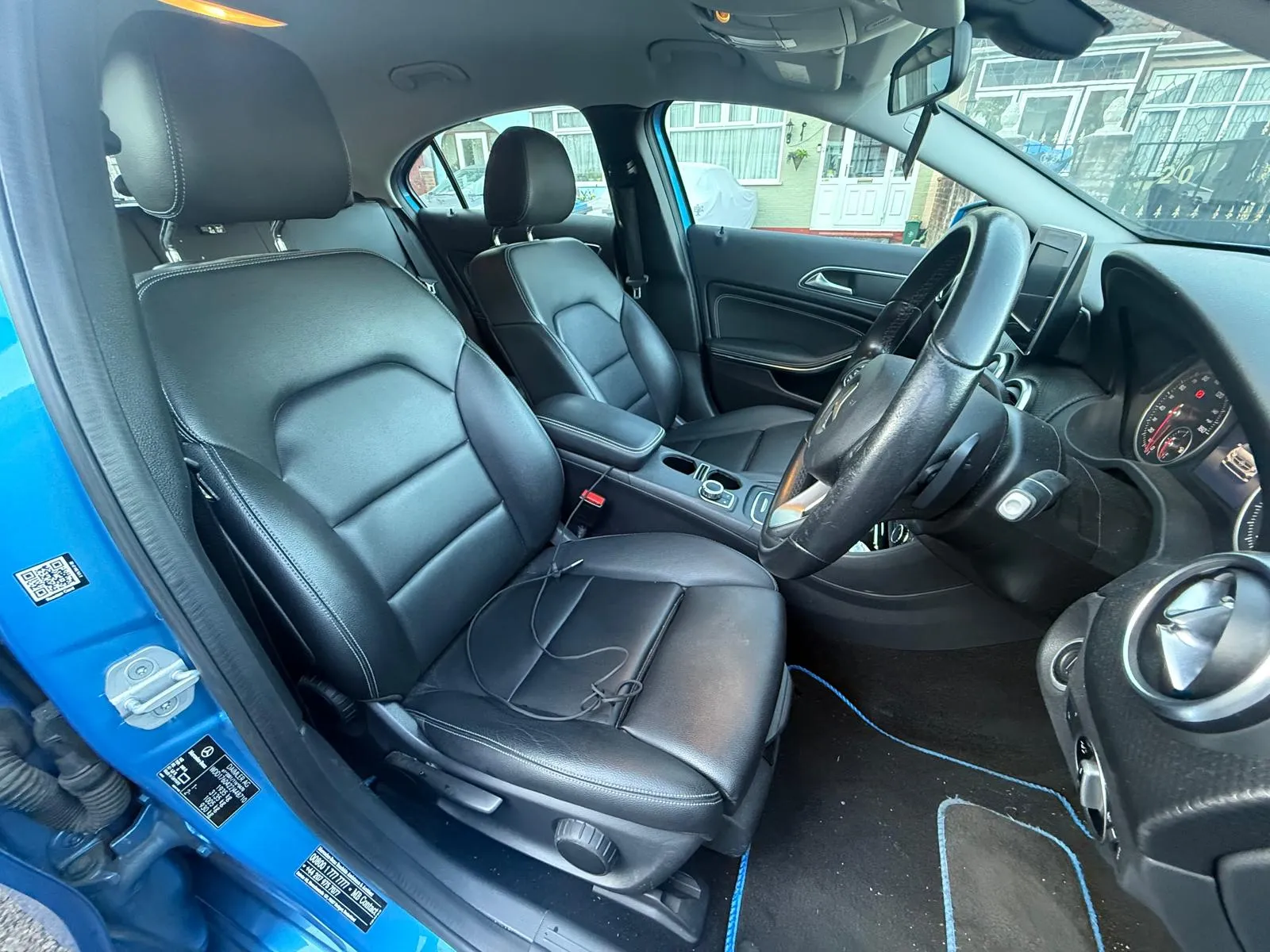 vehicle-media-27
