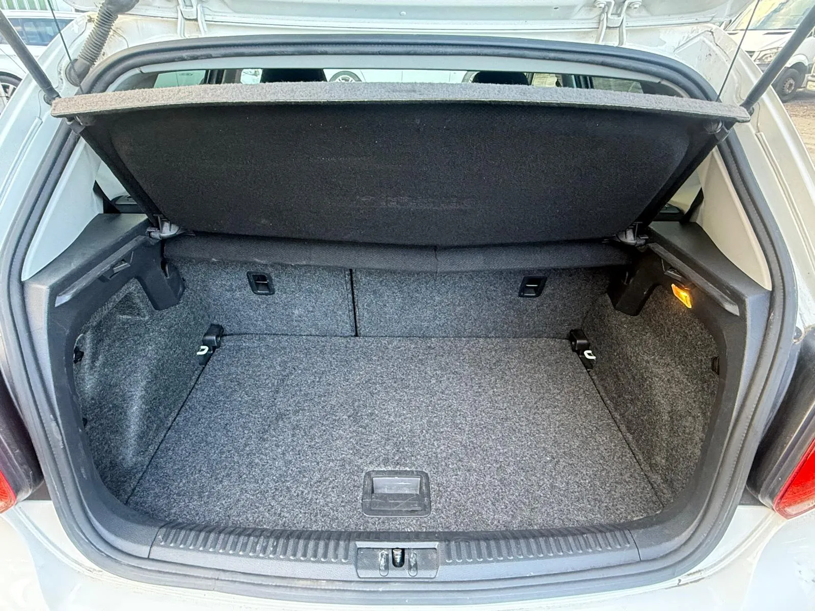 vehicle-media-31