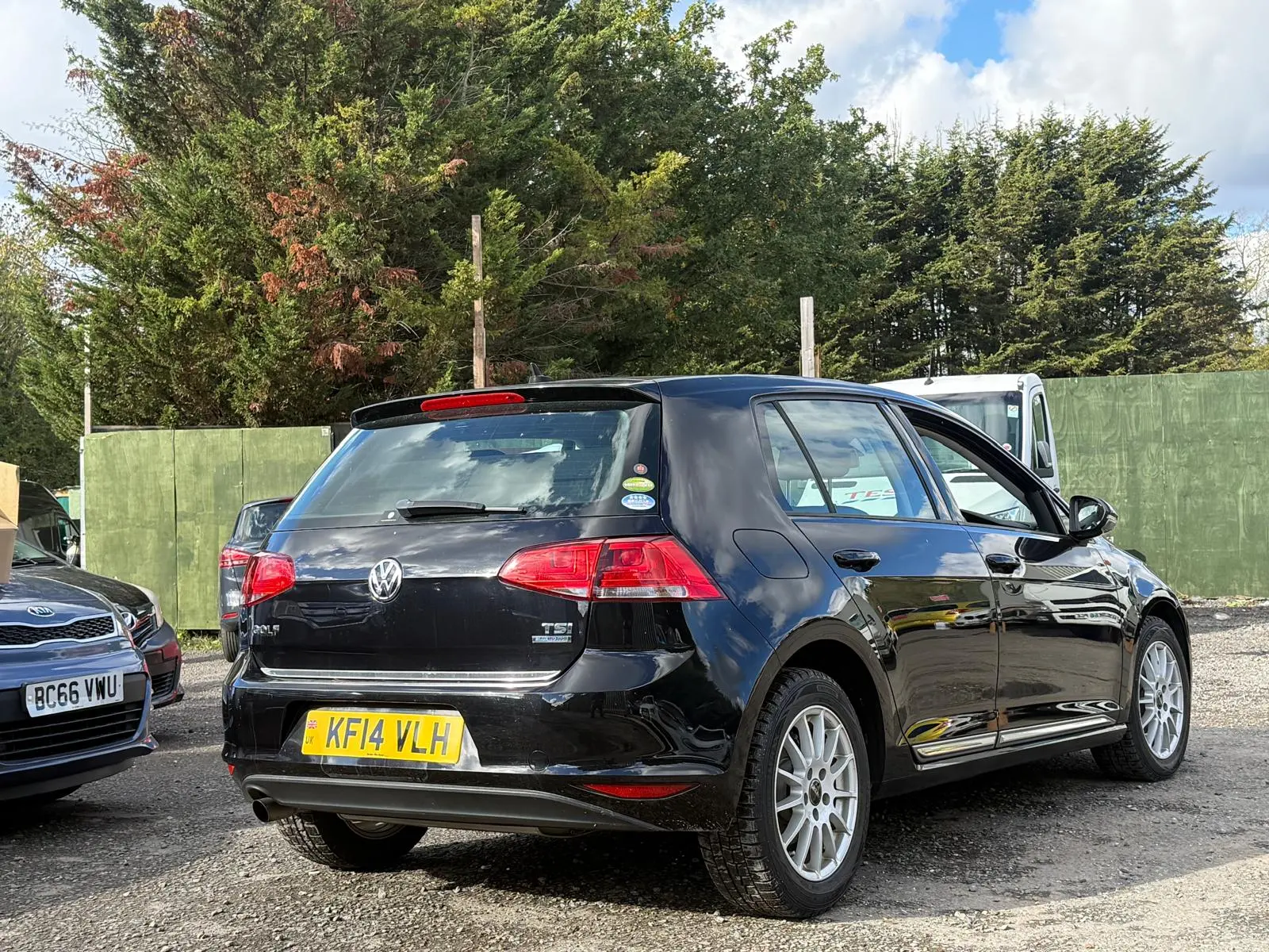 vehicle-media-9