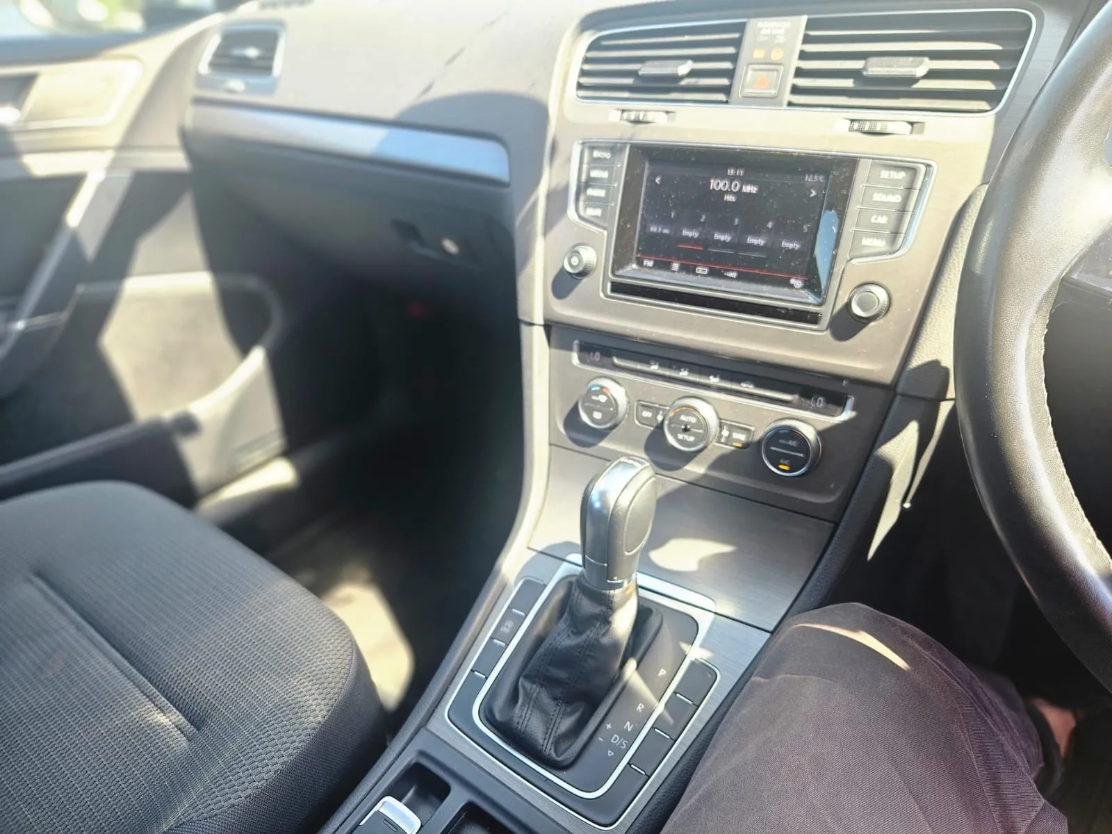 vehicle-media-23
