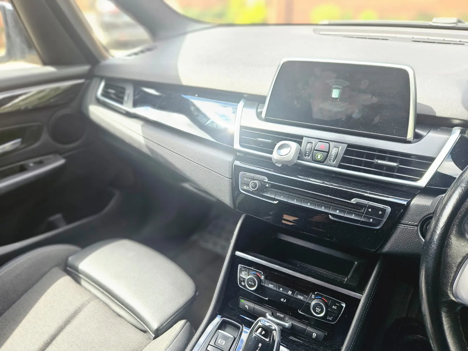 vehicle-media-35