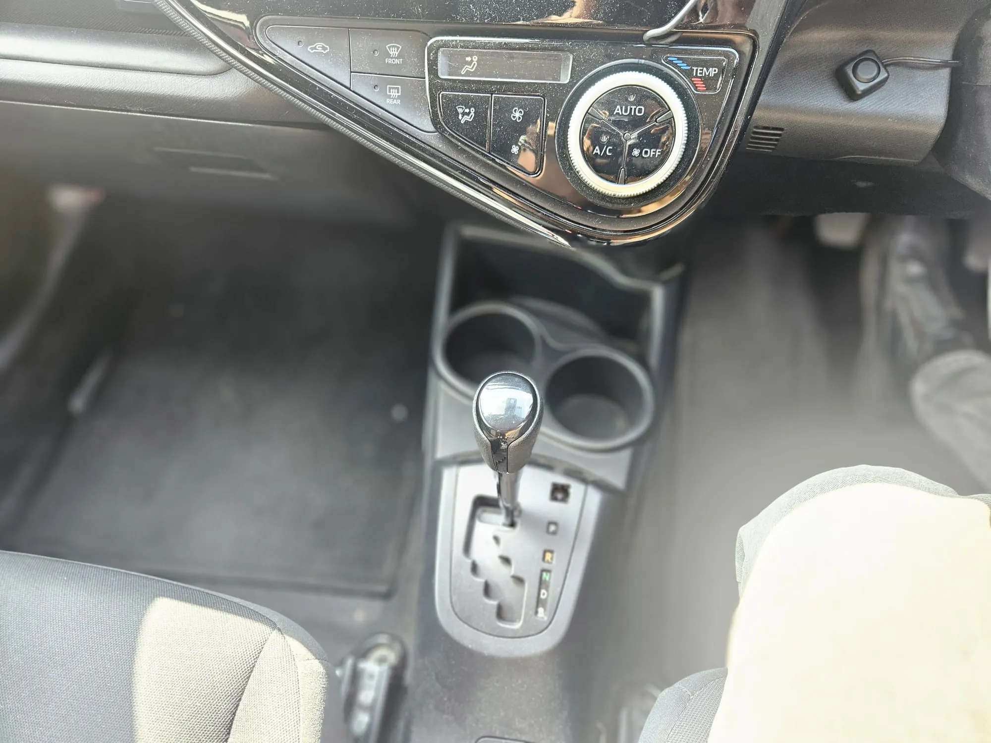 vehicle-media-23