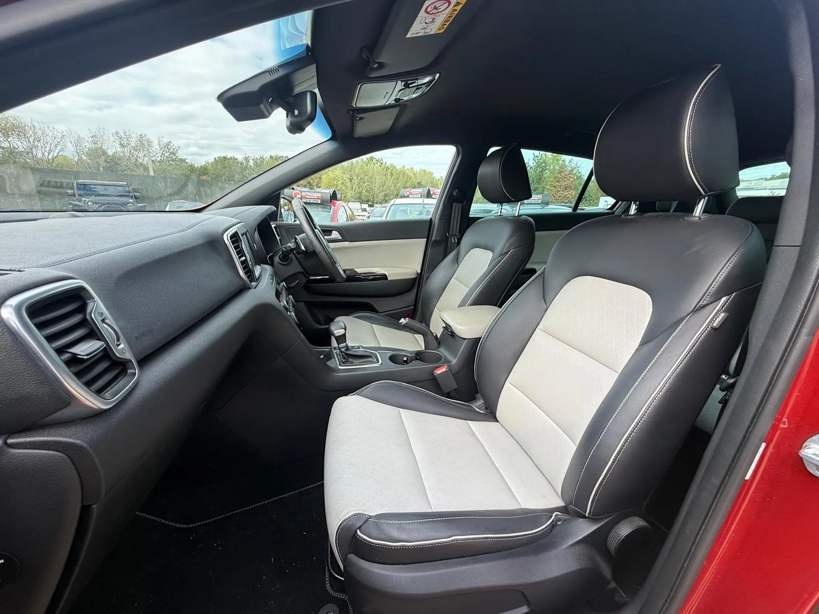 vehicle-media-25