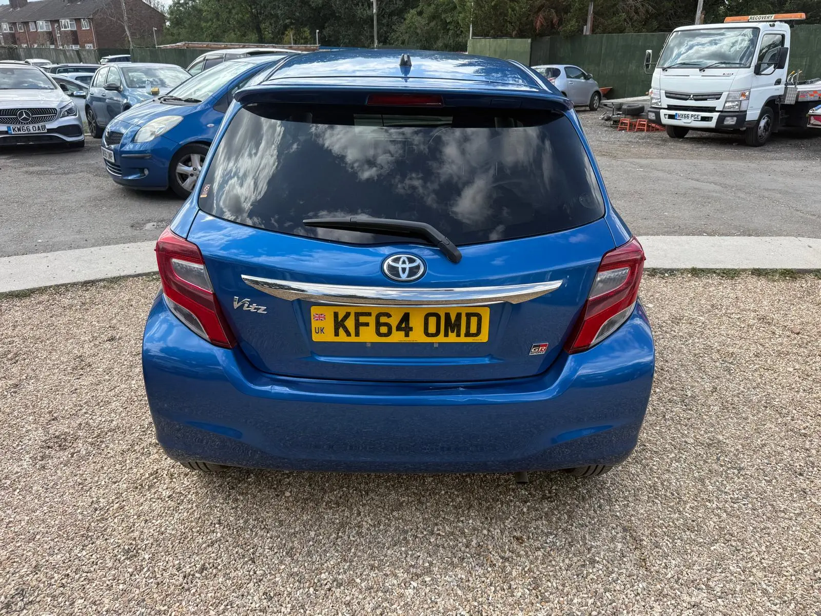 vehicle-media-11