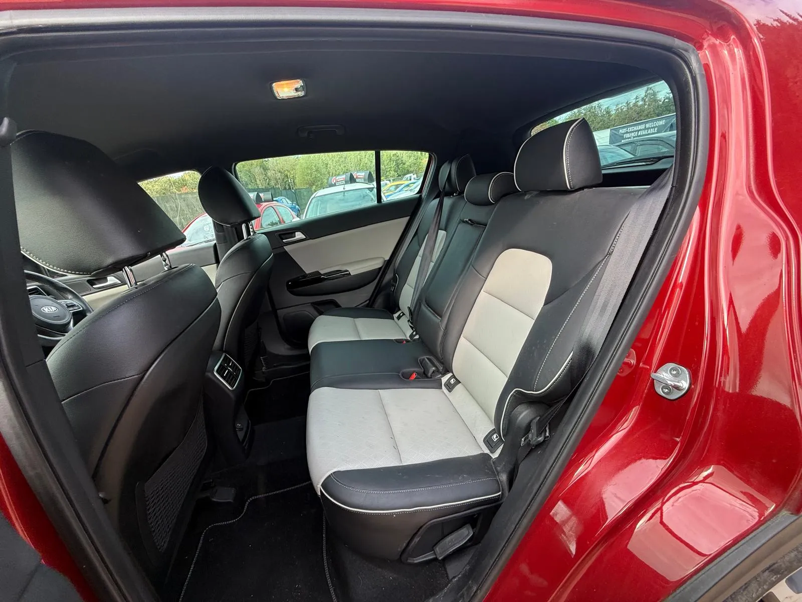 vehicle-media-19