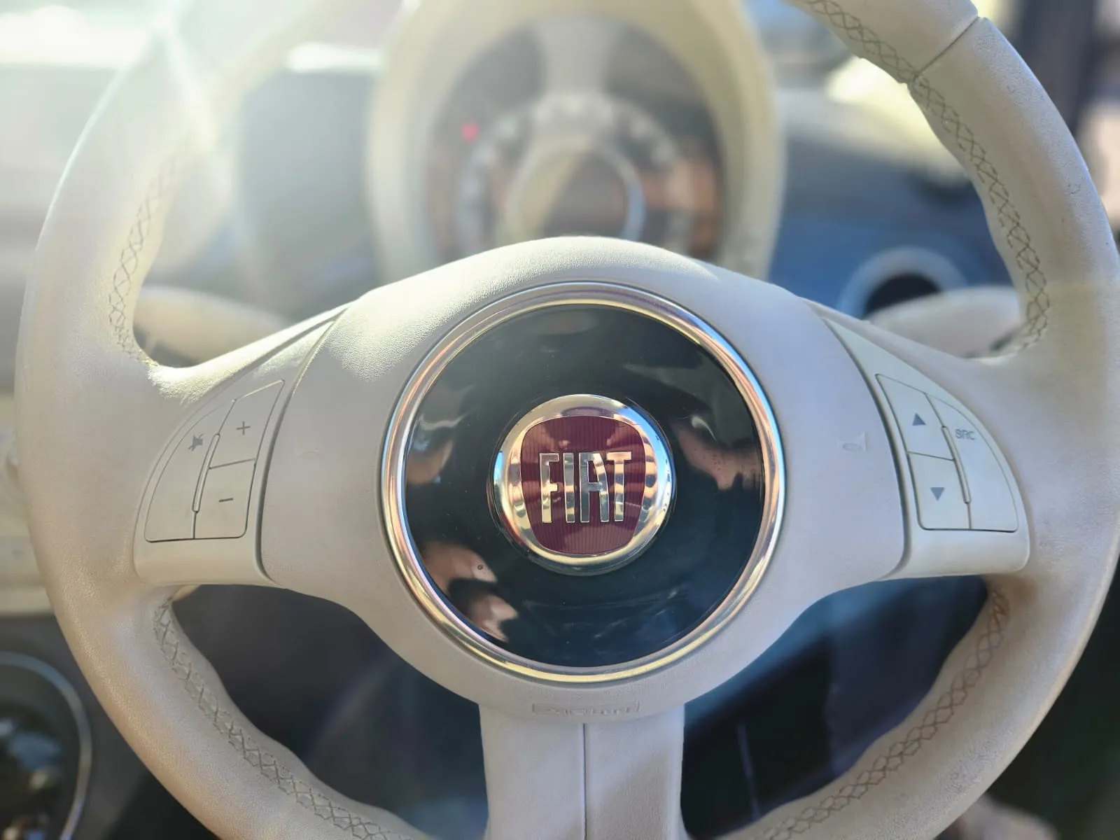 vehicle-media-14