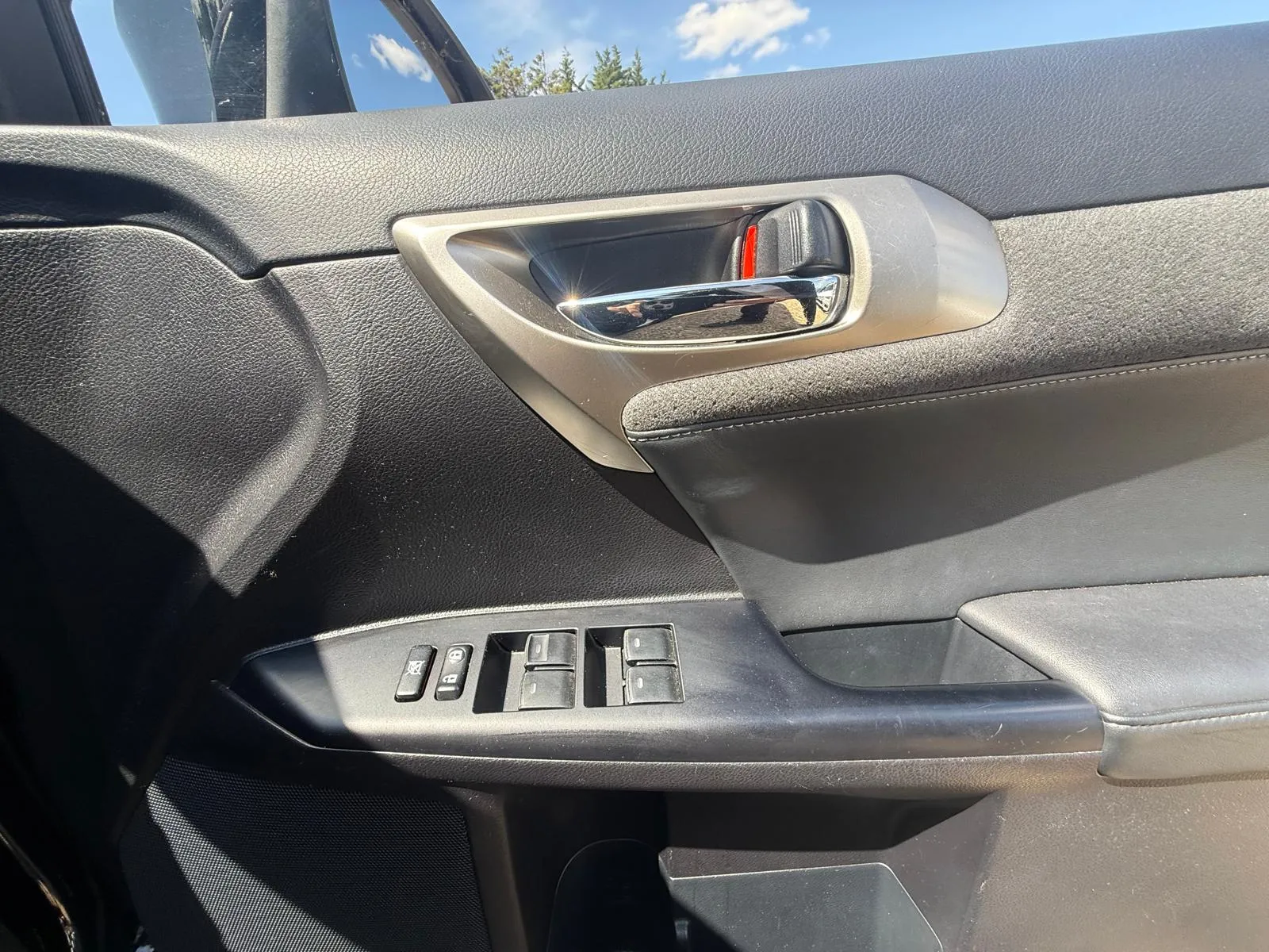 vehicle-media-30