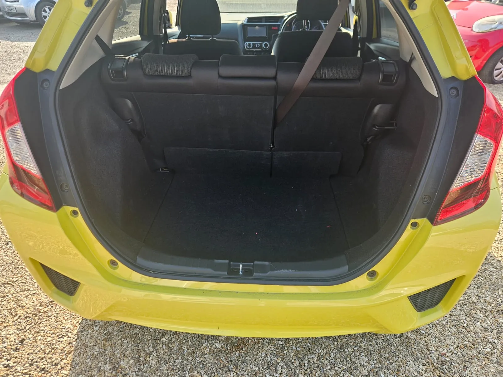 vehicle-media-4