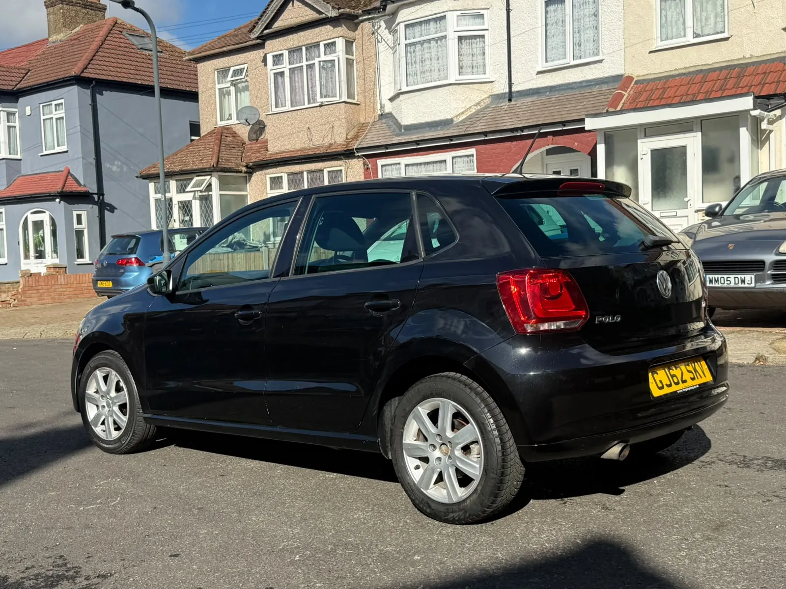 vehicle-media-12